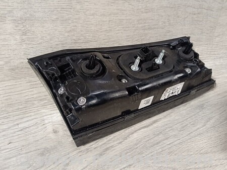 ФОТО Фонарь крышку задний правый для Peugeot 2008 Киев