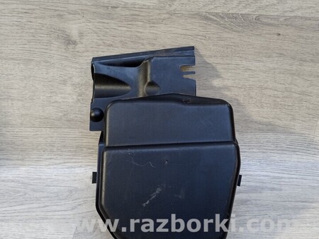 ФОТО Корпус воздушного фильтра Кришка салоного фильтра правая для BMW 3-Series (все года выпуска) Киев