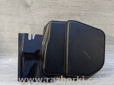 ФОТО Корпус воздушного фильтра Кришка салоного фильтра правая для BMW 3-Series (все года выпуска) Киев