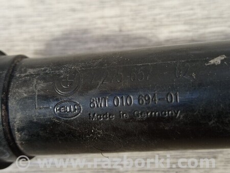 ФОТО Форсунка омывателя фары передней левой для BMW 3-Series (все года выпуска) Киев