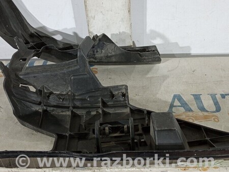 ФОТО Кронштейн переднього бампера правий для BMW 7-Series (все года выпуска) Киев