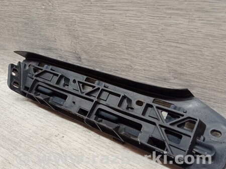 ФОТО Кронштейн кріплення направляюча переднього бампера правий для Volkswagen Caddy 3 (2003-2020) Київ