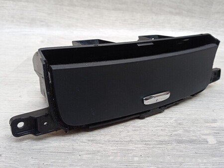 ФОТО Бардачок торпедо центральний для KIA Carnival 2 (2006-2014) Киев