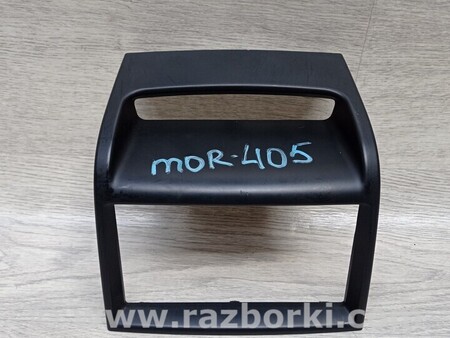 ФОТО Накладка Торпедо консоли Центральной для KIA Carnival 2 (2006-2014) Киев