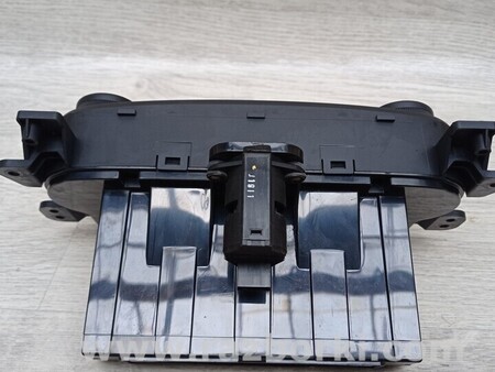 ФОТО Панель управления климатом для KIA Carnival 2 (2006-2014) Київ