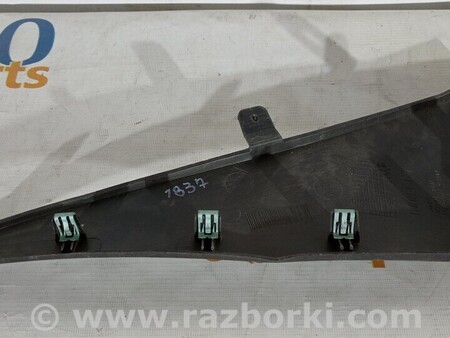 ФОТО Накладка на бризковик для Chevrolet Corvette (97-04) Киев