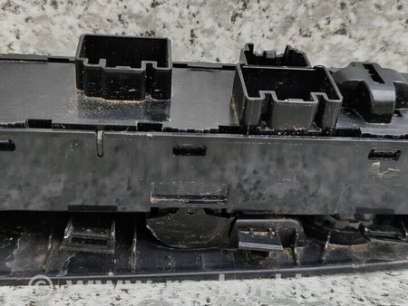 ФОТО Блок управління склопідйомниками для Ford Transit Tourneo Courier І (2018-2023) Киев