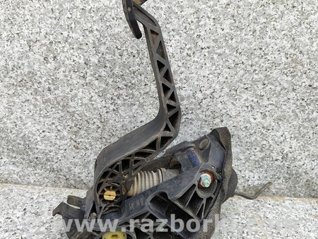 ФОТО Педаль сцепления для Ford Transit Tourneo Courier І (2018-2023) Киев