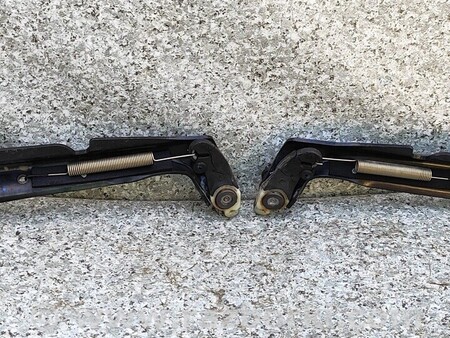 ФОТО Ролик Направляющая боковых дверей для Ford Transit Tourneo Courier І (2018-2023) Киев