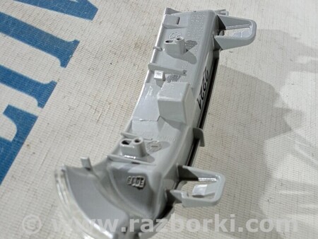 ФОТО Вказівник повороту дзеркала правий для Volkswagen Golf V Mk5 (10.2003-05.2009) Киев