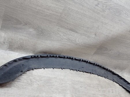 ФОТО Губа бампера переднего для Volkswagen Golf V Mk5 (10.2003-05.2009) Киев