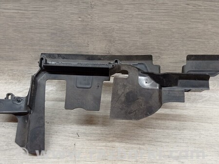 ФОТО Повітропровід дефлектор панелі радіатора лівий для Volkswagen Golf V Mk5 (10.2003-05.2009) Киев