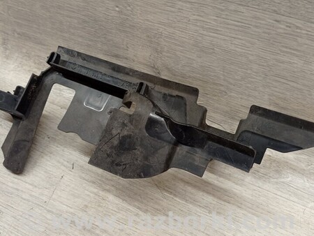 ФОТО Повітропровід дефлектор панелі радіатора лівий для Volkswagen Golf V Mk5 (10.2003-05.2009) Киев