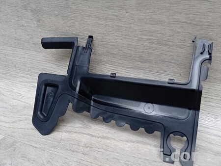 ФОТО Дефлектор переднего бампера радиатора для Opel Grandland X (2017-...) Киев