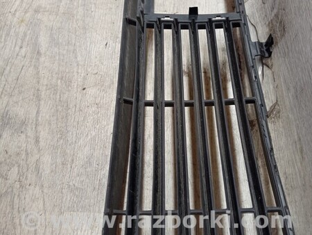 ФОТО Решетка радиатора бампера переднего центральная нижняя для Opel Grandland X (2017-...) Киев