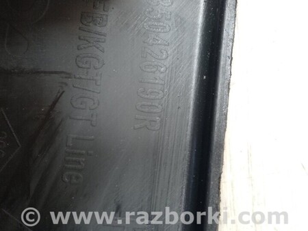 ФОТО Кронштейн кріплення направляюча заднього бампера правий Універсал для Renault Megane 4 Киев