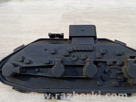 ФОТО Корпус фонаря заднего правый для Volkswagen T5 Transporter, Caravelle (10.2002-07.2015) Киев