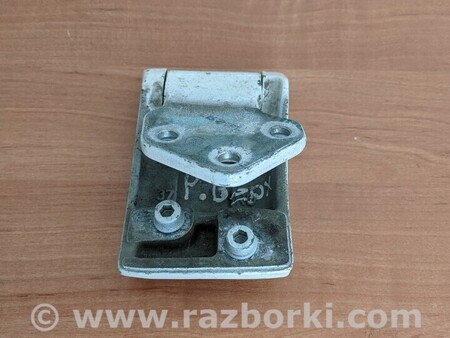 ФОТО Петля двери задней правой розпашних верхняя для Volkswagen T5 Transporter, Caravelle (10.2002-07.2015) Киев