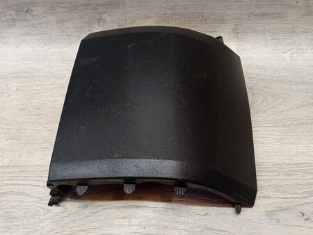 ФОТО Молдинг листва накладка кут заднього бампера правий для Volkswagen T6 Transporter, Caravelle (08.2015-...) Киев