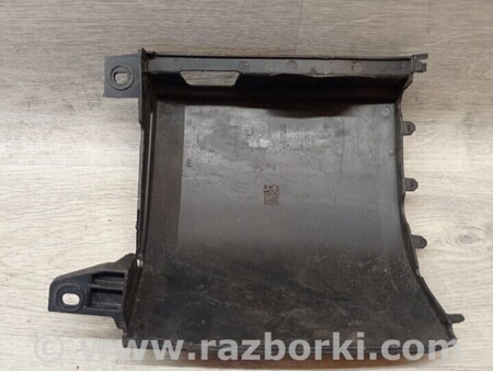 ФОТО Молдинг листва накладка кут заднього бампера правий для Volkswagen T6 Transporter, Caravelle (08.2015-...) Киев