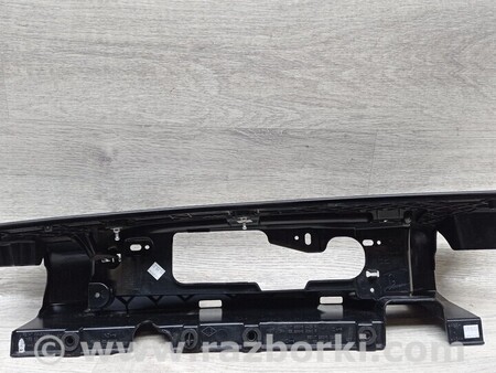 ФОТО Крепление Направляющая Кронштейн заднего фонаря левий для Renault Trafic 3 (2014-...) Киев