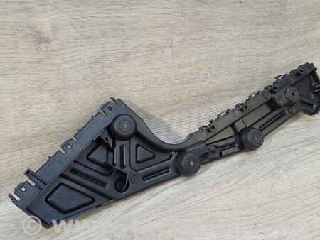 ФОТО Кронштейн бампера заднего левый для Renault Trafic 3 (2014-...) Киев