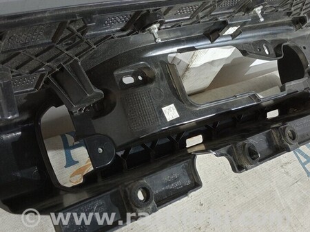 ФОТО Пластик під ліхтар лівий для Renault Trafic 3 (2014-...) Киев