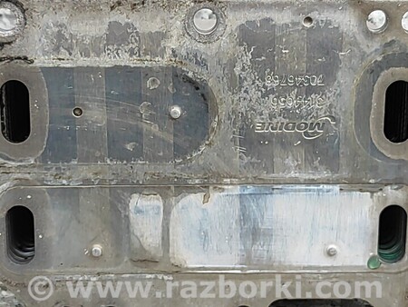 ФОТО Радиатор масляный для Renault Trafic 3 (2014-...) Киев