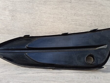 ФОТО Заглушка противотуманных фар бампера переднего левая для Volvo V90 Киев