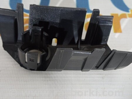 ФОТО Кронштейн датчика парктроніка передній правий для Volvo V90 Киев