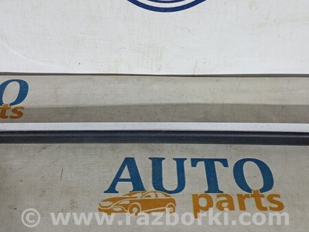 ФОТО Молдинг двері задньої правої для Volvo V90 Киев