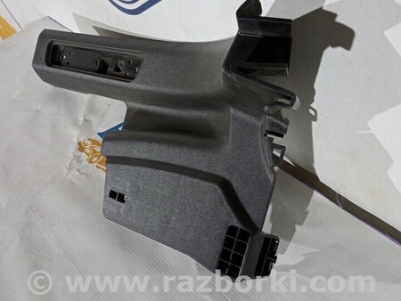 ФОТО Накладка порога внутрішня права для Volvo V90 Киев