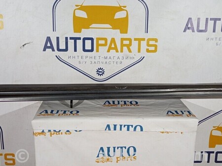 ФОТО Поріг пластиковий правий для Volvo V90 Киев