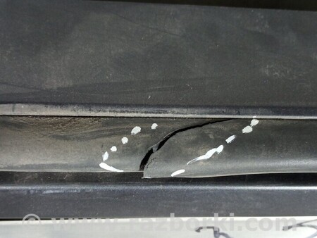 ФОТО Поріг пластиковий правий для Volvo V90 Киев