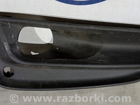 ФОТО Решітка туманки ліва для Volvo V90 Киев