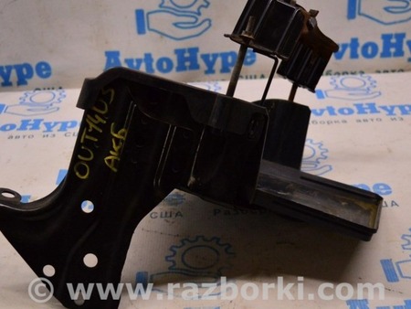 ФОТО Крепление АКБ в сборе с поддоном для Subaru Outback BS (14-21) Одесса