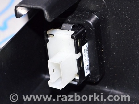 ФОТО Кнопка открытия багажника внутрисалонная для BMW 3 F30 Одесса