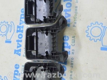 ФОТО Накладка крепления заднего ряда сидений боковая для BMW X1 F48 Одесса