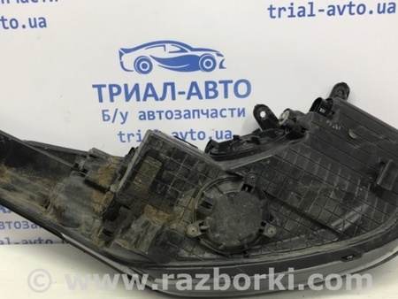 ФОТО Фара левая галоген для Hyundai i30 GD Киев