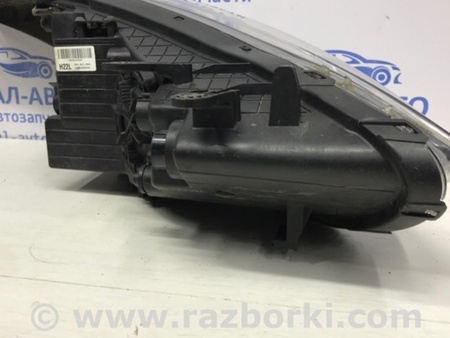 ФОТО Фара левая галоген для Hyundai i30 GD Киев
