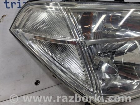 ФОТО Фара Правая ксенон для Nissan Pathfinder R51 Киев