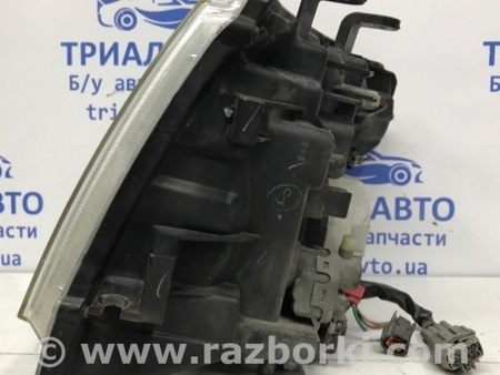 ФОТО Фара Правая ксенон для Nissan Pathfinder R51 Киев