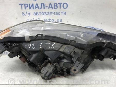 ФОТО Фара левая галоген Рестайлинг для Mitsubishi Outlander XL Киев