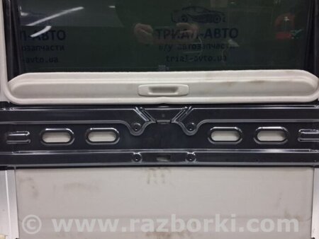 ФОТО Люк в сборе для Nissan Pathfinder R51 Киев