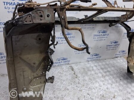 ФОТО Панель передняя для Nissan Navara D40 Киев