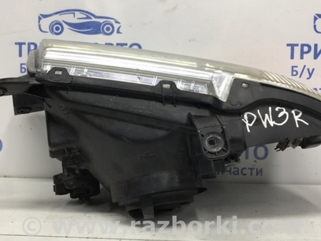 ФОТО Фара правая галоген для Mitsubishi Pajero Wagon 3 Киев