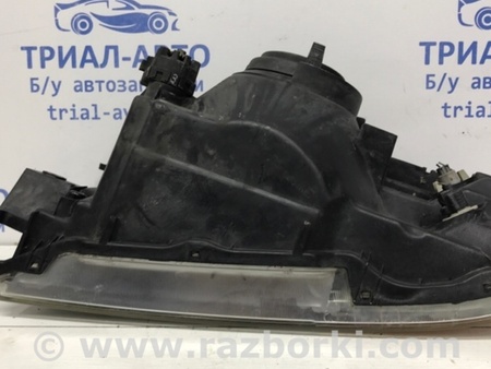 ФОТО Фара правая галоген для Mitsubishi Pajero Wagon 3 Киев