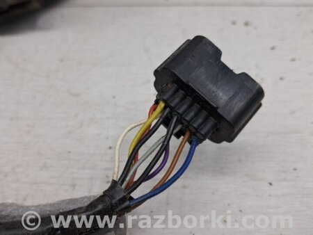 ФОТО Зеркало правое для Nissan Navara D40 Киев