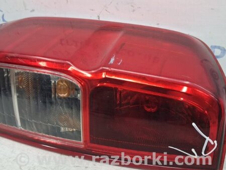 ФОТО Фонарь задний внешний левый для Nissan Navara D40 Киев