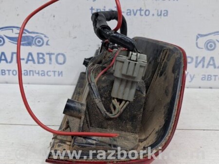 ФОТО Фонарь задний внешний левый для Nissan Navara D40 Киев